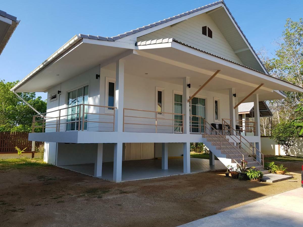 Poolside Bungalows Khao Lak Exterior foto